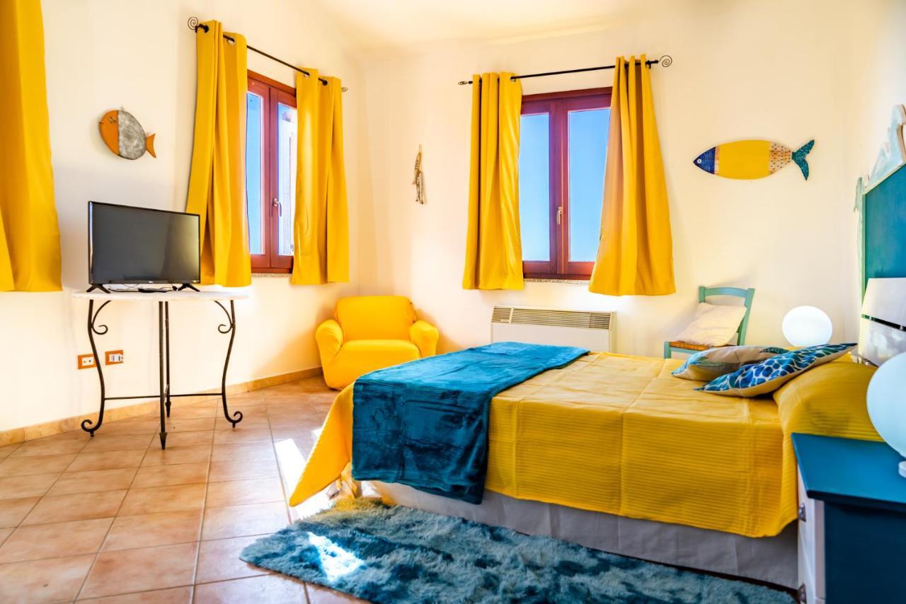 Nora Guesthouse Rooms And Villas Pula Eksteriør bilde