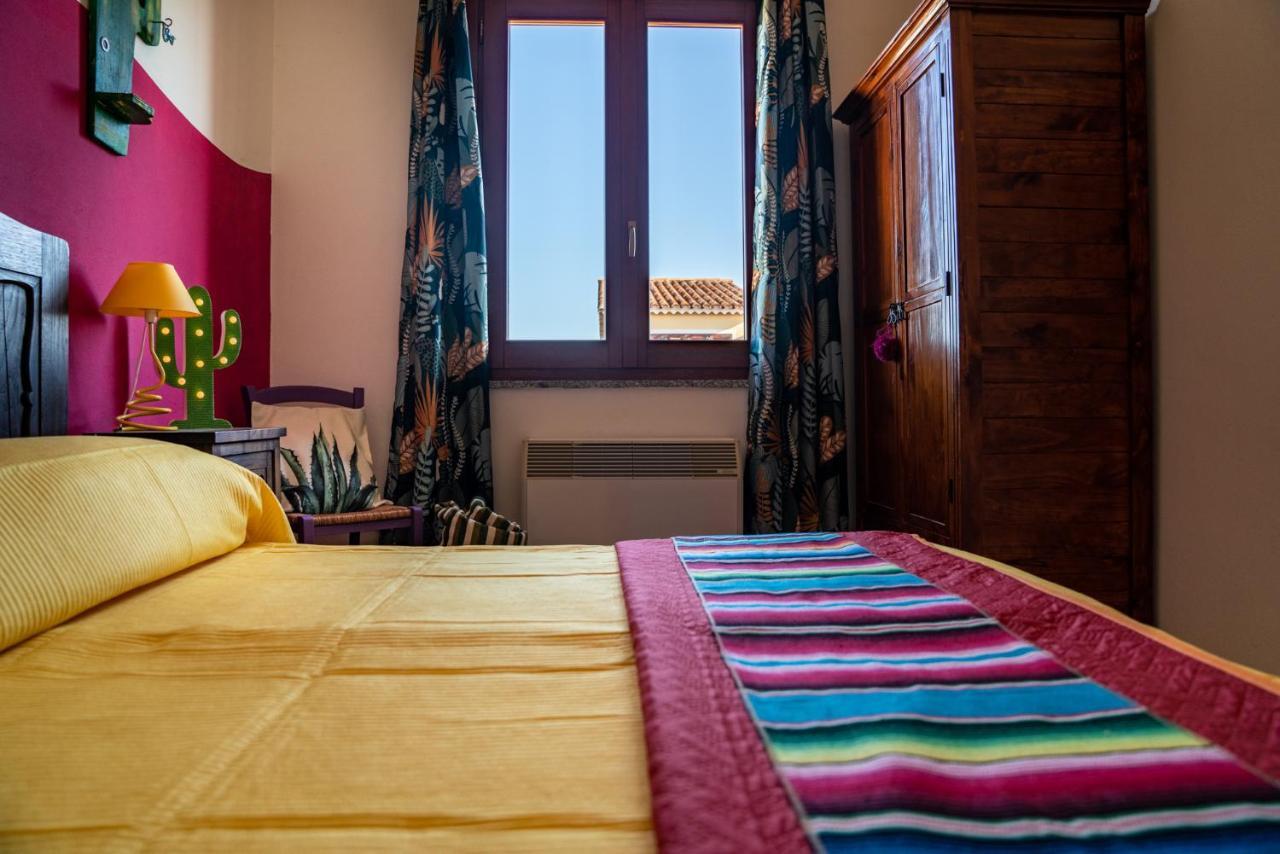Nora Guesthouse Rooms And Villas Pula Eksteriør bilde